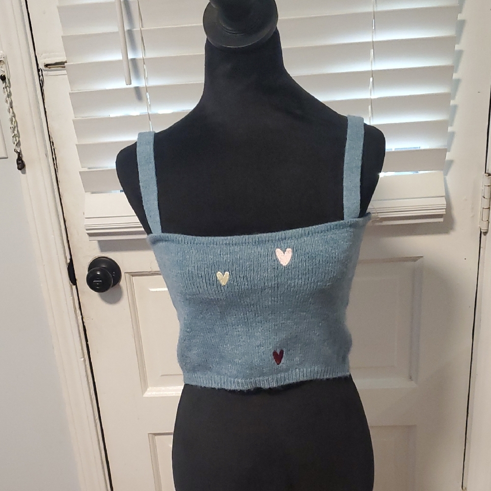 Witty Fox Blue Heart-Detail Women's Crop Tank Top